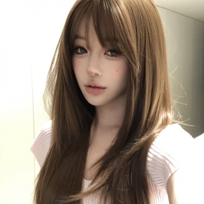 正面气质小众女生头像