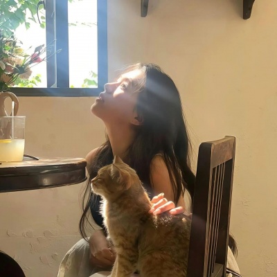 美女真实图片头像真人