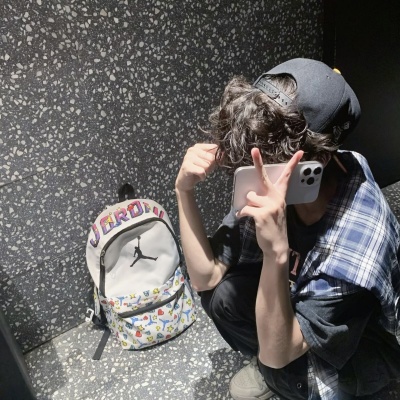 小众帅气个性男头