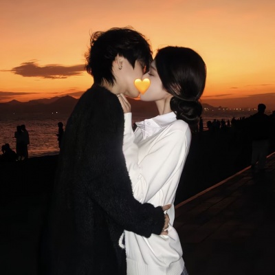 2026最火情侣头像