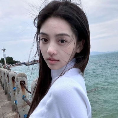 可爱有趣无风格女头