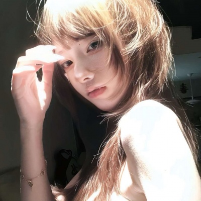 ins风小众可爱女生头像