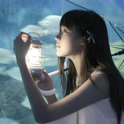 温柔系蓝色系女生头像