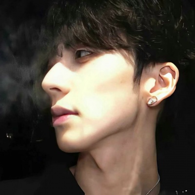 小众不易撞的头像男真人