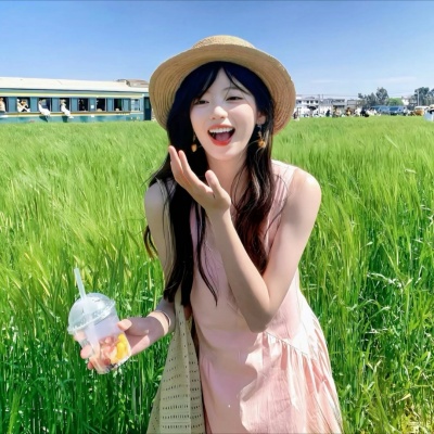 自带生命力的女生头像