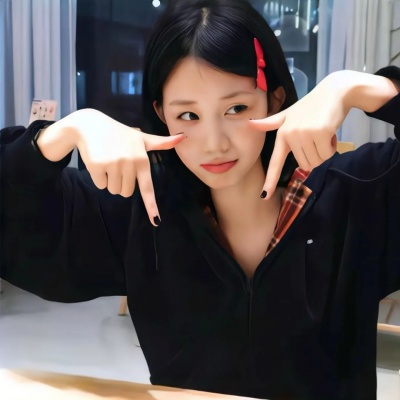 高颜值女生头像真人