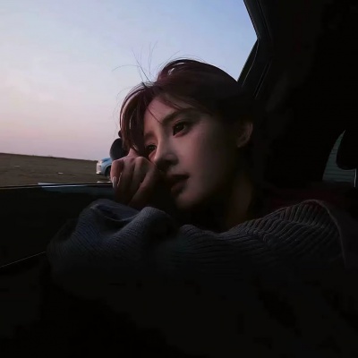 小众高级气质女生头像