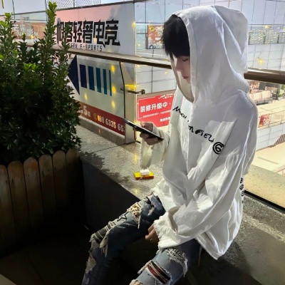 2026热门青春小众男生头像