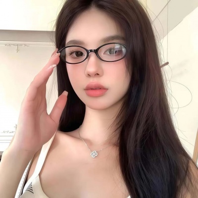 2026年一男一女高级感单人情头