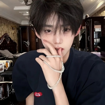 高质量ins高冷帅气男生头像