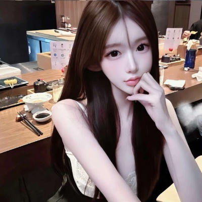 超火无滤镜女头