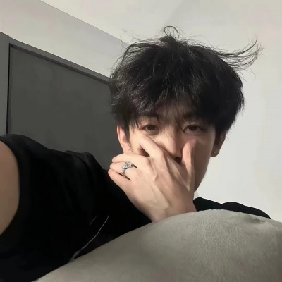 头像男ins高级质感孤独感