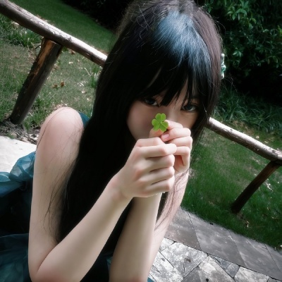 2026年必存真人女头