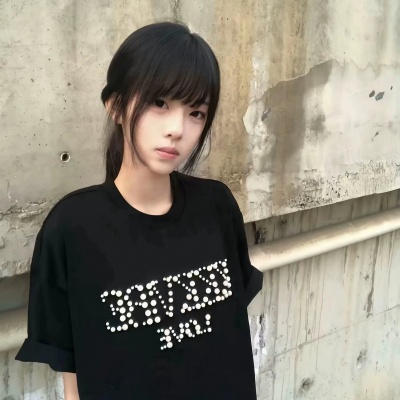 权威女头像真人