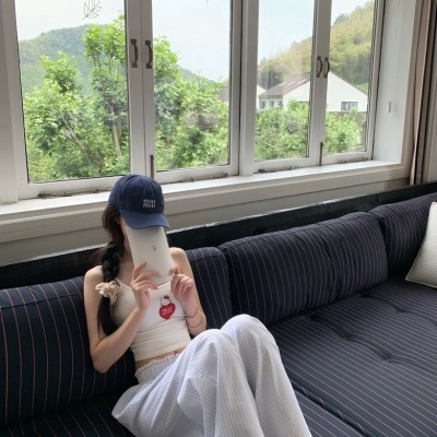 ins风女不露脸头像