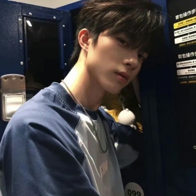 2026热门男生帅气头像