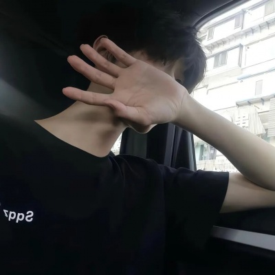 2026权威忧郁男头