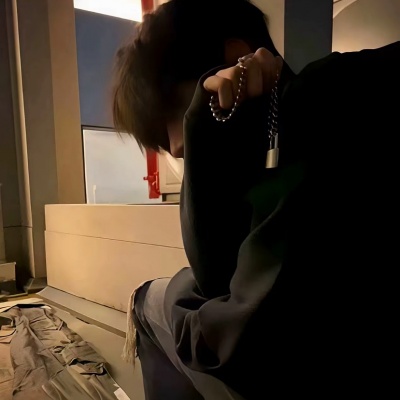 超酷ins风高级男生头像