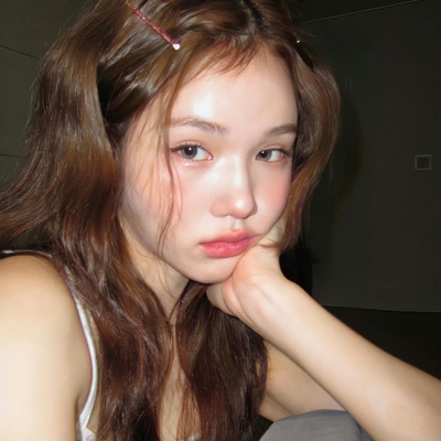 高颜值ins风女生头像