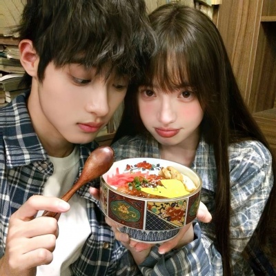 ins可爱超甜真人情头