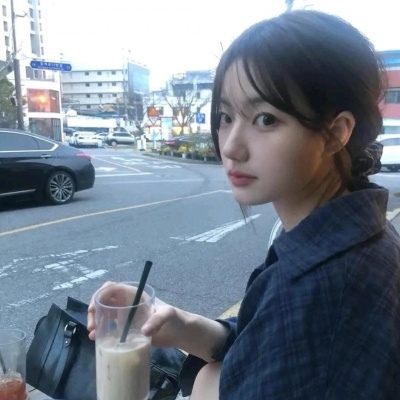 美女真实图片头像真人