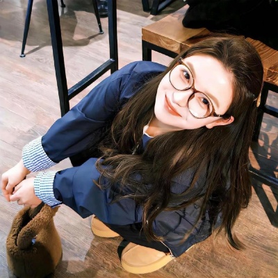 2026年必存真人女头