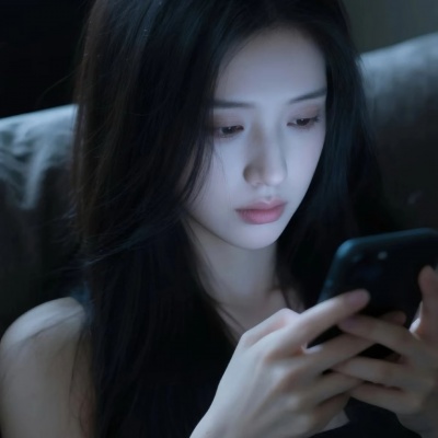 清冷女头像ins高级质感