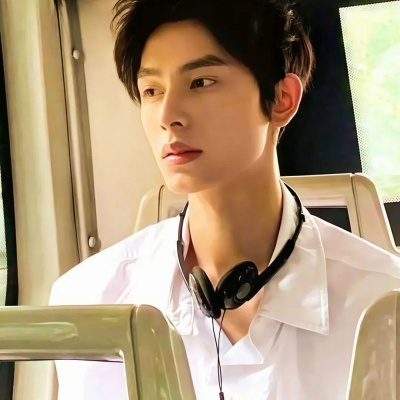 ins小众单人青涩情头头