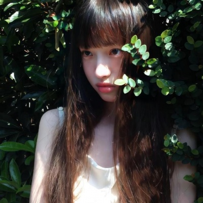 2026最新绿色氛围治愈风景女生头像