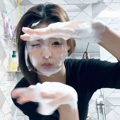 自带生命力的女生头像