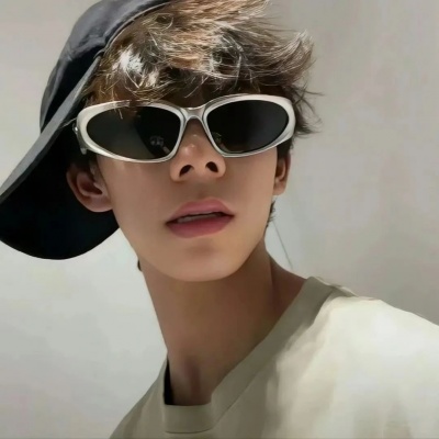 2026热门个性青春男生头像
