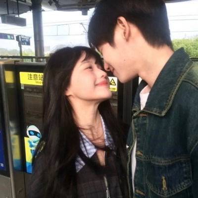 2026热门真人情侣头像