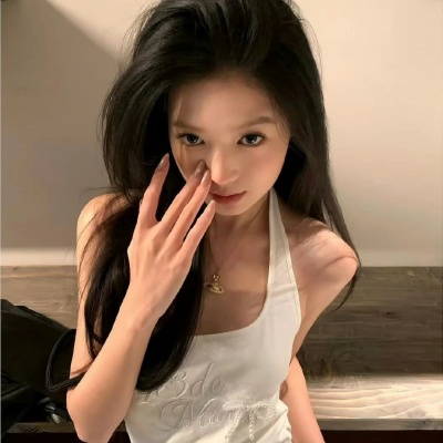 小众女头+背景图加头像全套