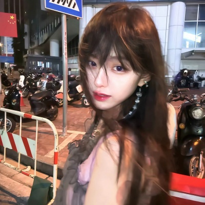 小清新风可爱女生头像