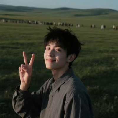 优质一男一女清新情侣头像