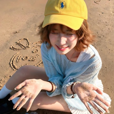 自带生命力的女生头像