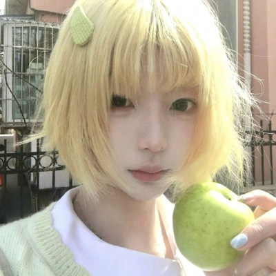 薄荷绿小清新女生头像