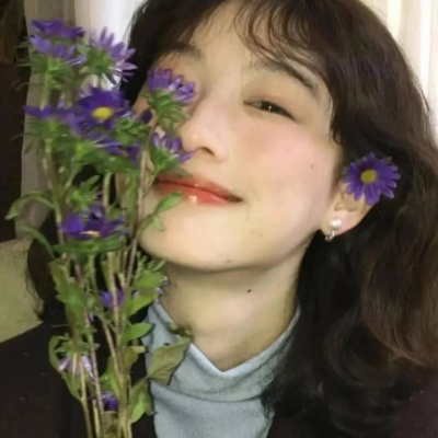 2026年超火氛围感真人女生头像