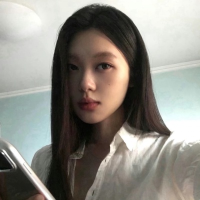 给人很真实的头像女生