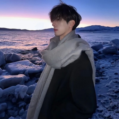 头像男真人帅气高冷