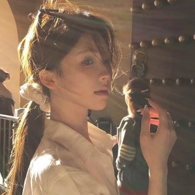 2026热门唯美纯欲女头