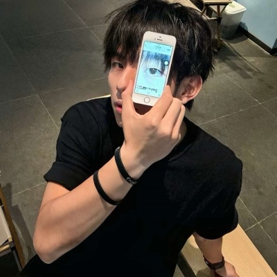 小众不易撞的头像ins男