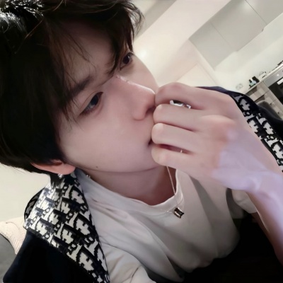 私藏小众不撞款男生头像