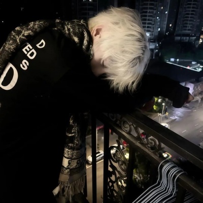 2026权威忧郁男头