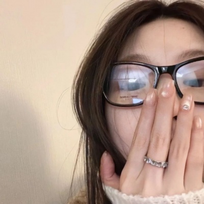 高级感气质女生头像