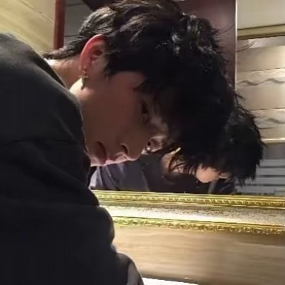 头像男ins高级质感孤独感