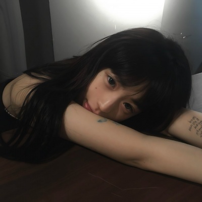 个性超酷小众女生头像