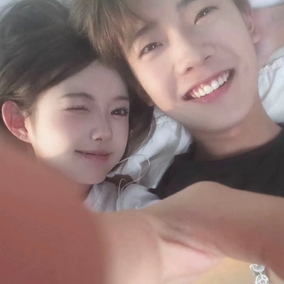 双人可爱小众情侣头像