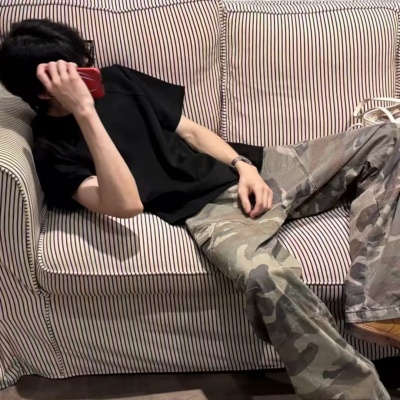 高颜值男ins风头像