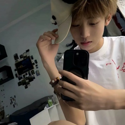 2026小众青春帅气男生头像